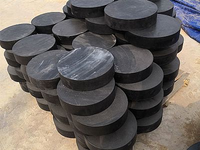 五原县板式橡胶支座由若干层橡胶片与薄钢板经加压硫化